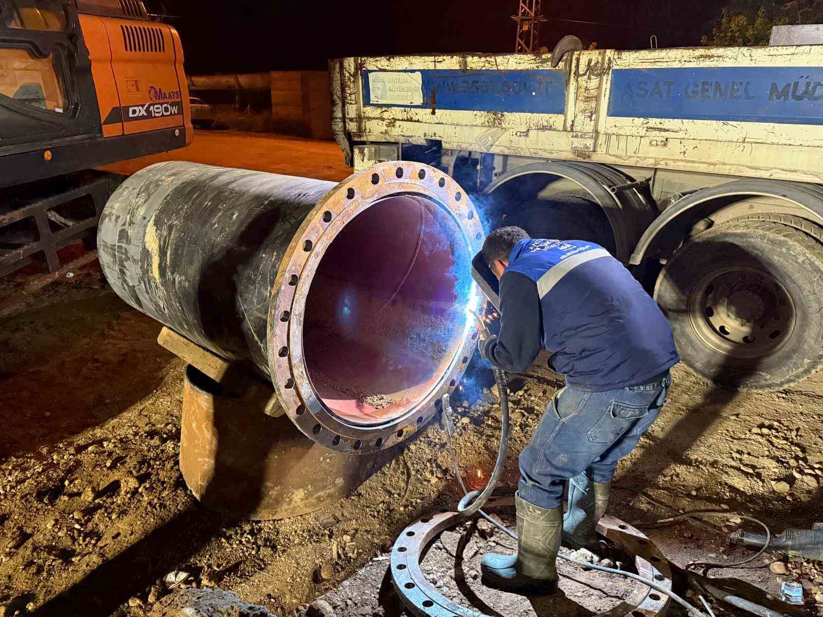 ASAT’tan turizm bölgesinde gece mesaisi
ASAT’tan turizm bölgesinde gece mesaisi