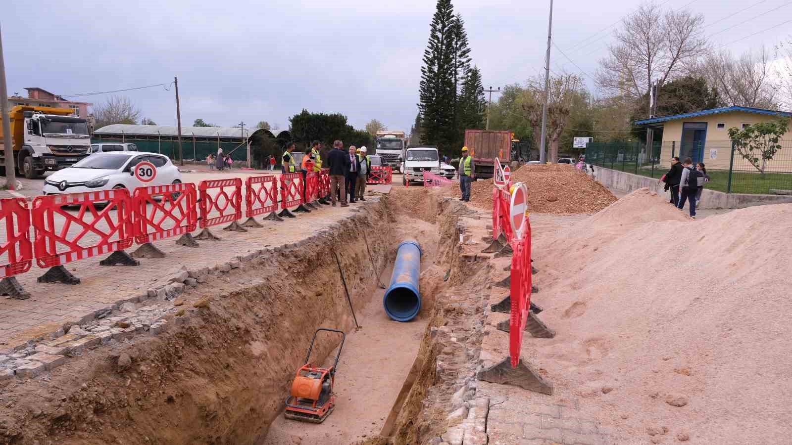 ASAT’tan turizm bölgesinde gece mesaisi
ASAT’tan turizm bölgesinde gece mesaisi