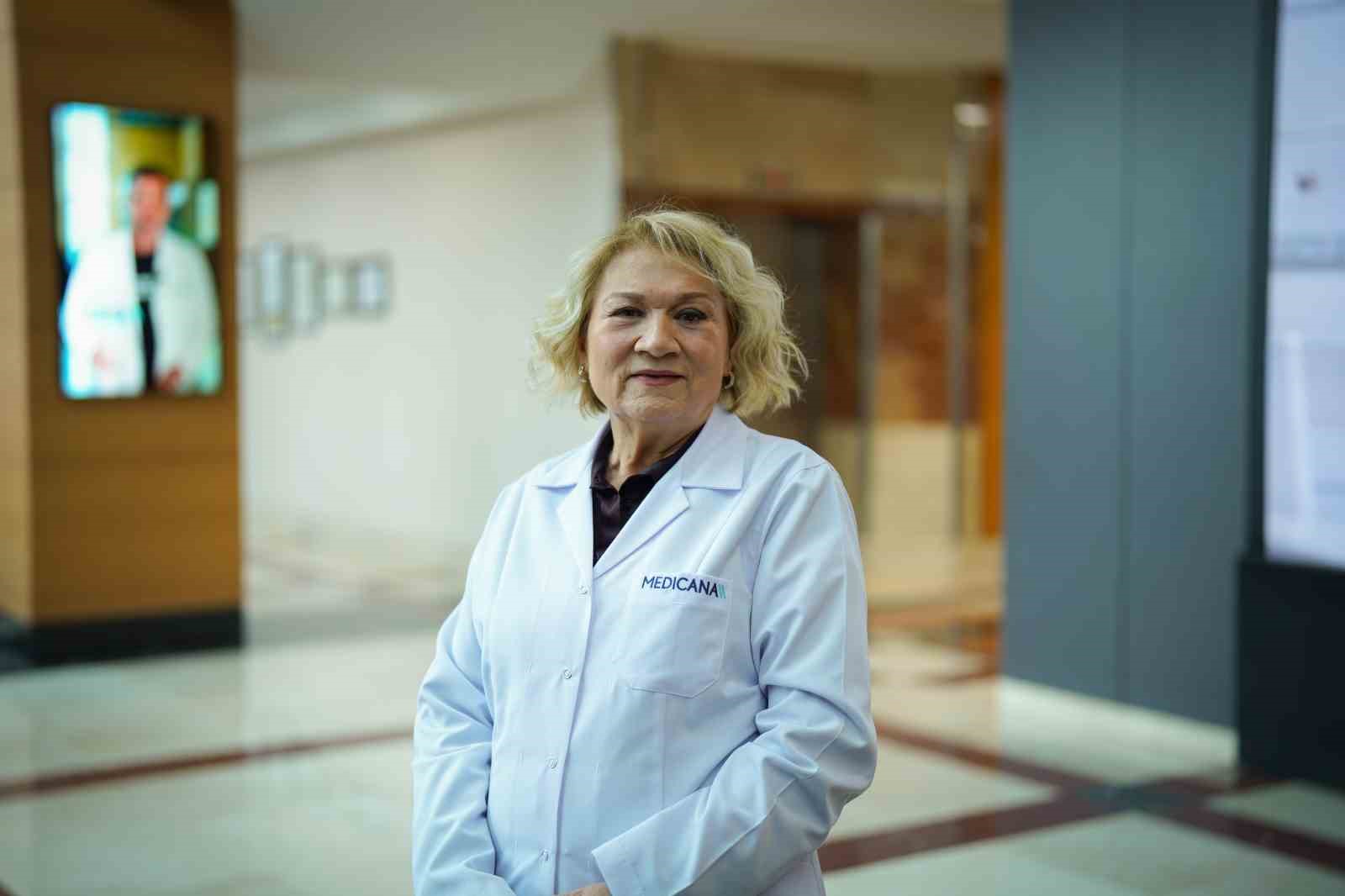 Aşı tereddüdü yeni bir salgına dönüşüyor
