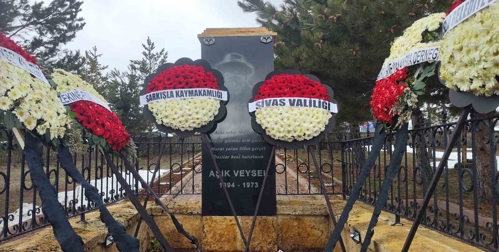 Aşık Veysel 53 yıl sonra da unutulmadı
Aşık Veysel 53 yıl sonra da unutulmadı