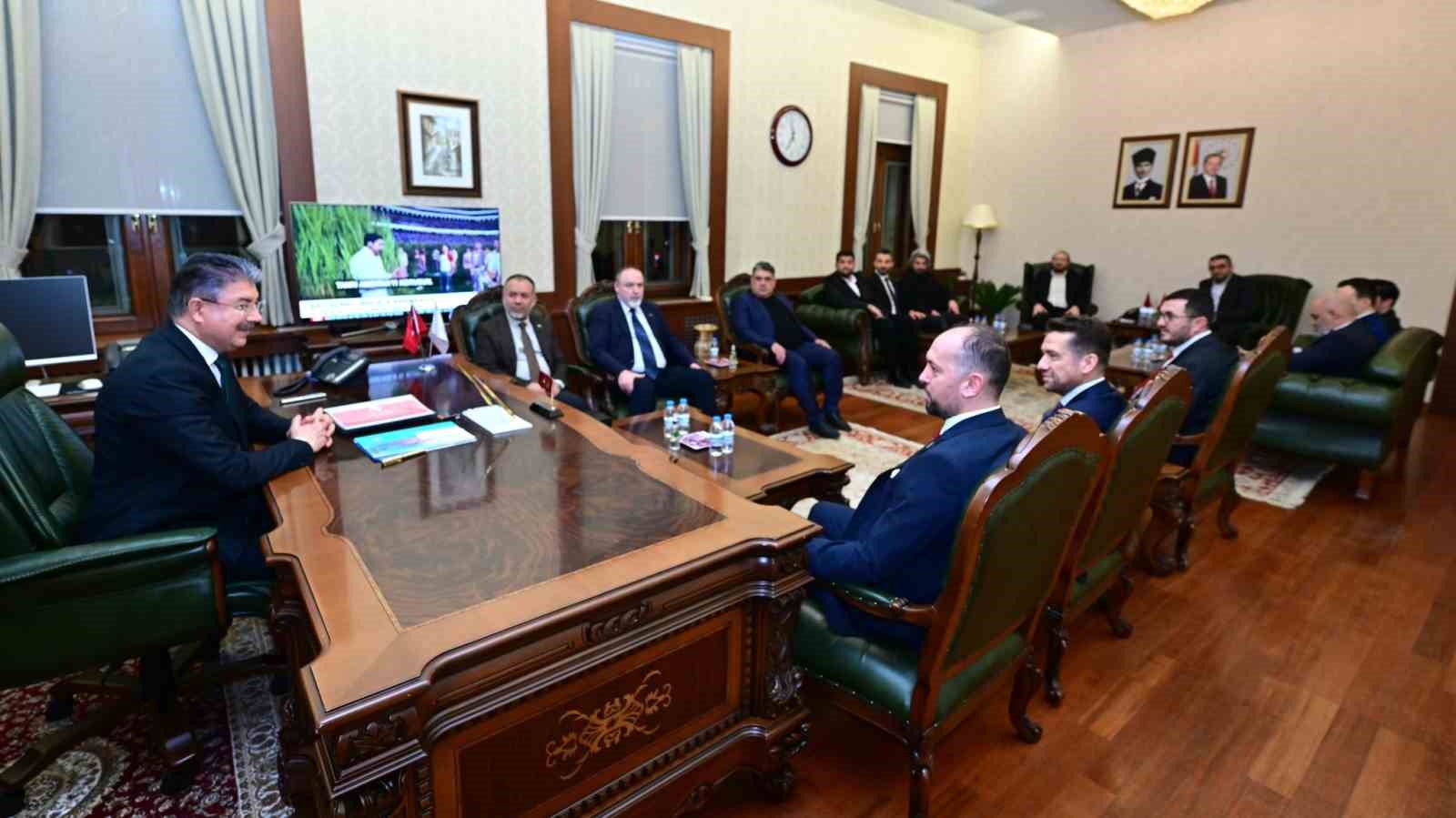 ASKON’dan Vali Yılmaz’a ’Hayırlı olsun’ ziyareti
