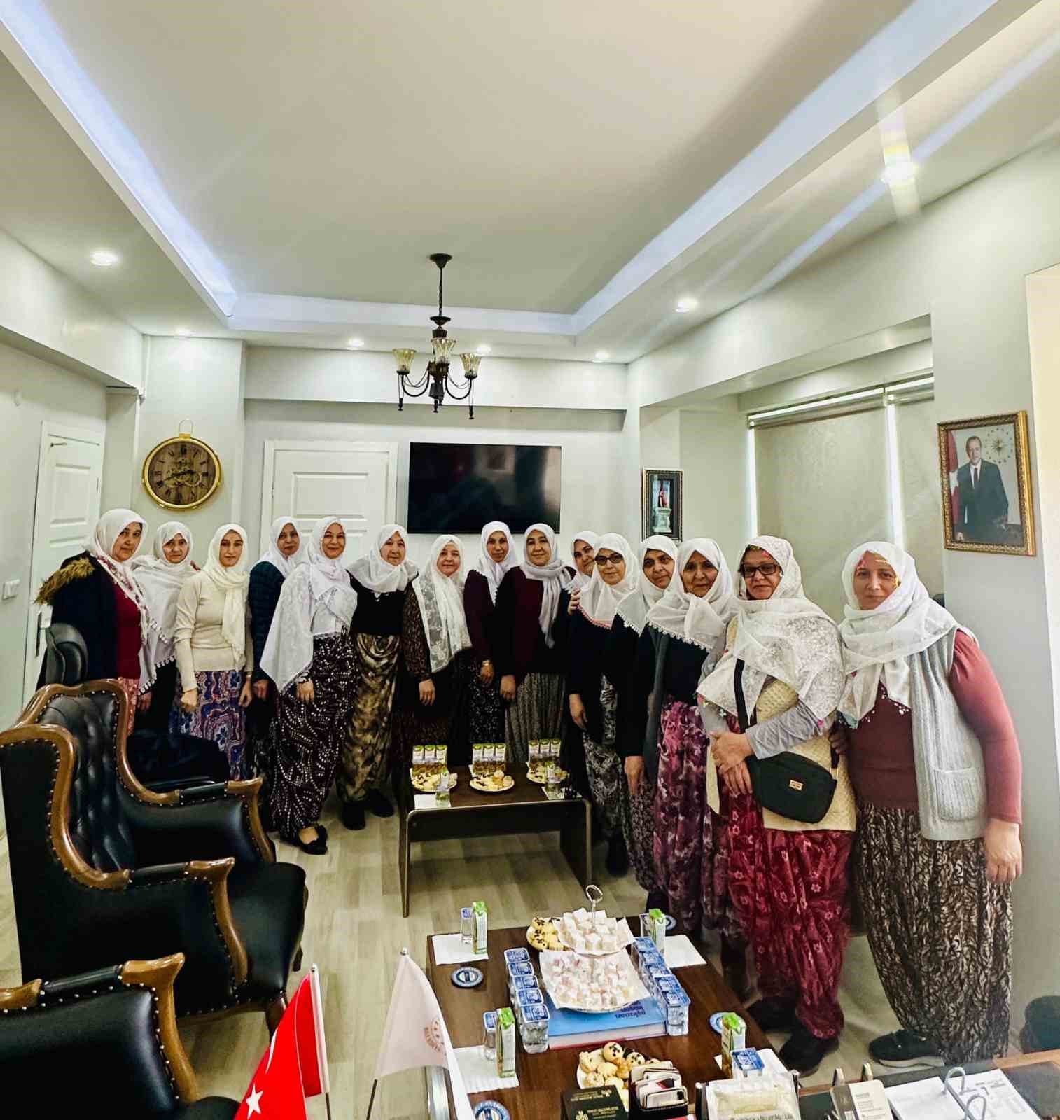 Aslanapa’dan Mihalgazi’ye dayanışma mesajı: "Birlikte güçlü, birlikte kararlı"
