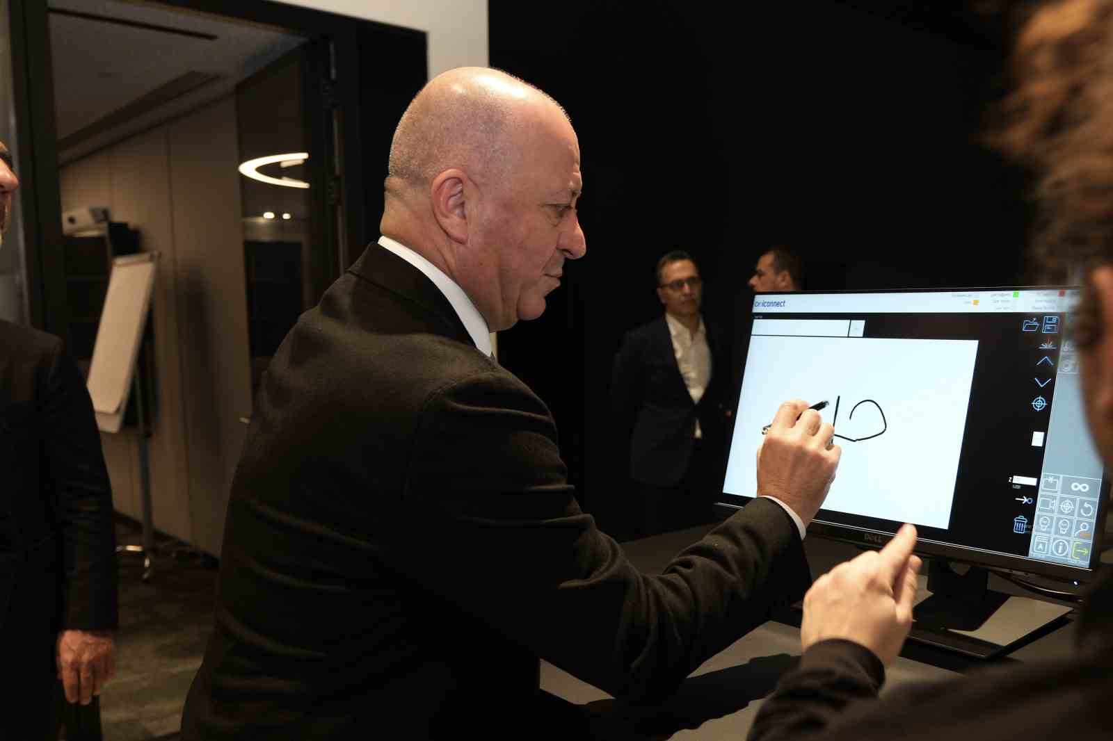 ASO Başkanı Ardıç: "Üretimde katma değeri yükseltecek çalışmaları öncelikli görüyoruz"
