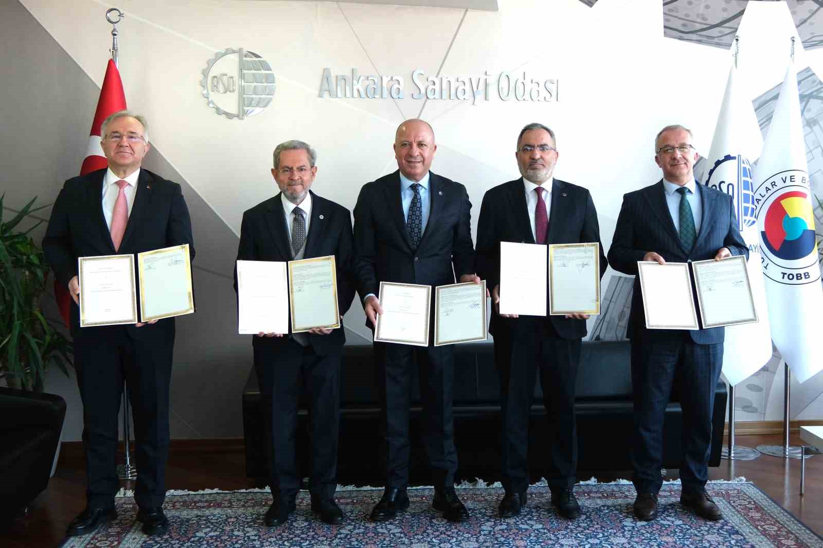 ASO’dan eğitime büyük yatırım: 4 büyük üniversite ile iş birliği
ASO’dan eğitime büyük yatırım: 4 büyük üniversite ile iş birliği