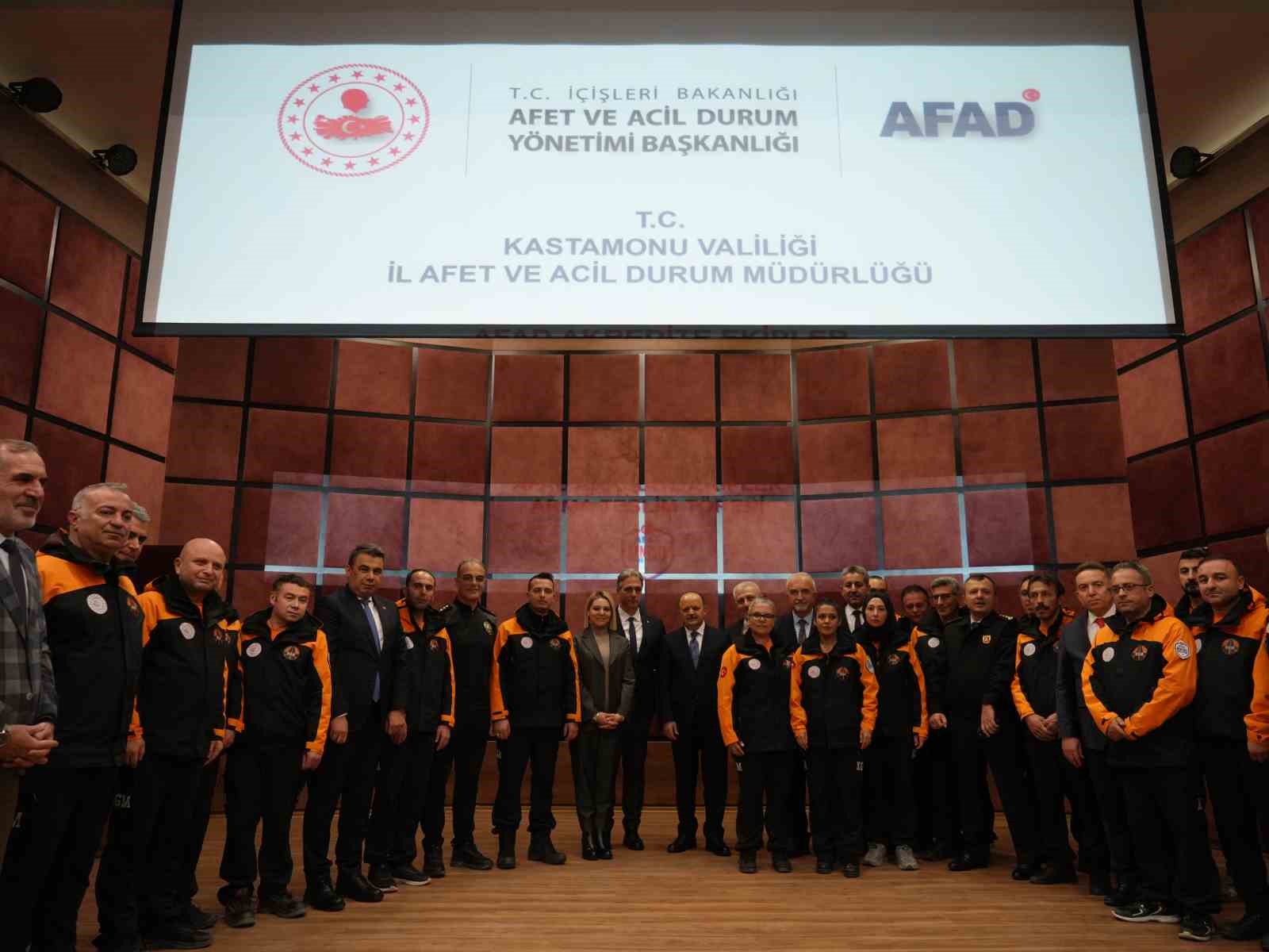 "Asrın felaketi"nde hayatını kaybedenleren Kastamonu’da dualarla anıldı
