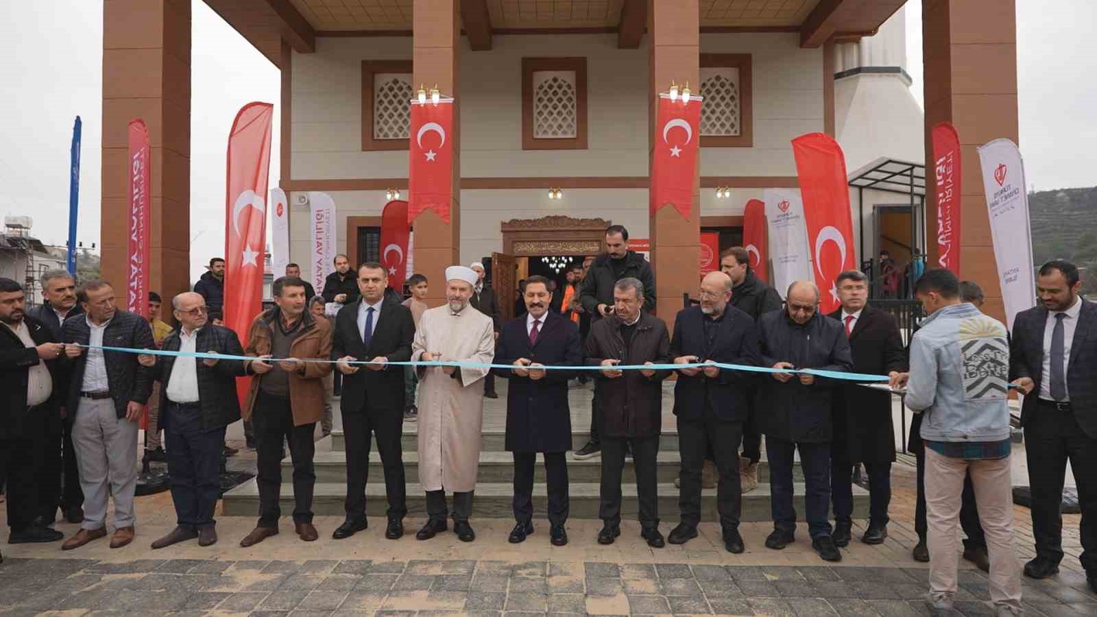 Asrın felaketinin ardından Hatay’da 119’uncu cami ibadete açıldı
