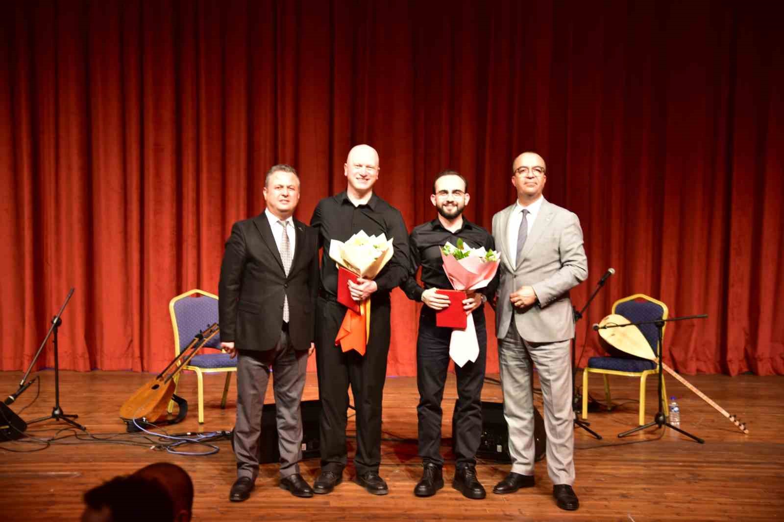 Atakum’da "Ulusal Egemenlik Yolunda Türkülerimiz" konseri
