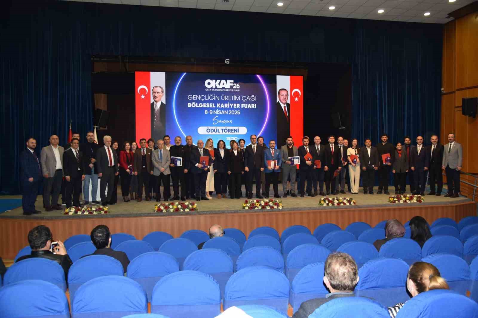 Atakum’dan gençlerin kariyer planlarına destek
