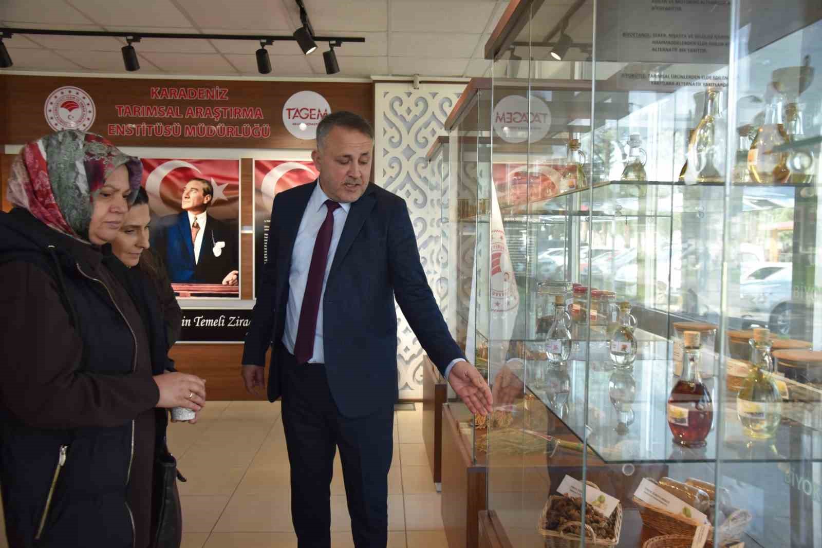 Atakumlu muhtarlara KTAE gezisi
Atakumlu muhtarlara KTAE gezisi