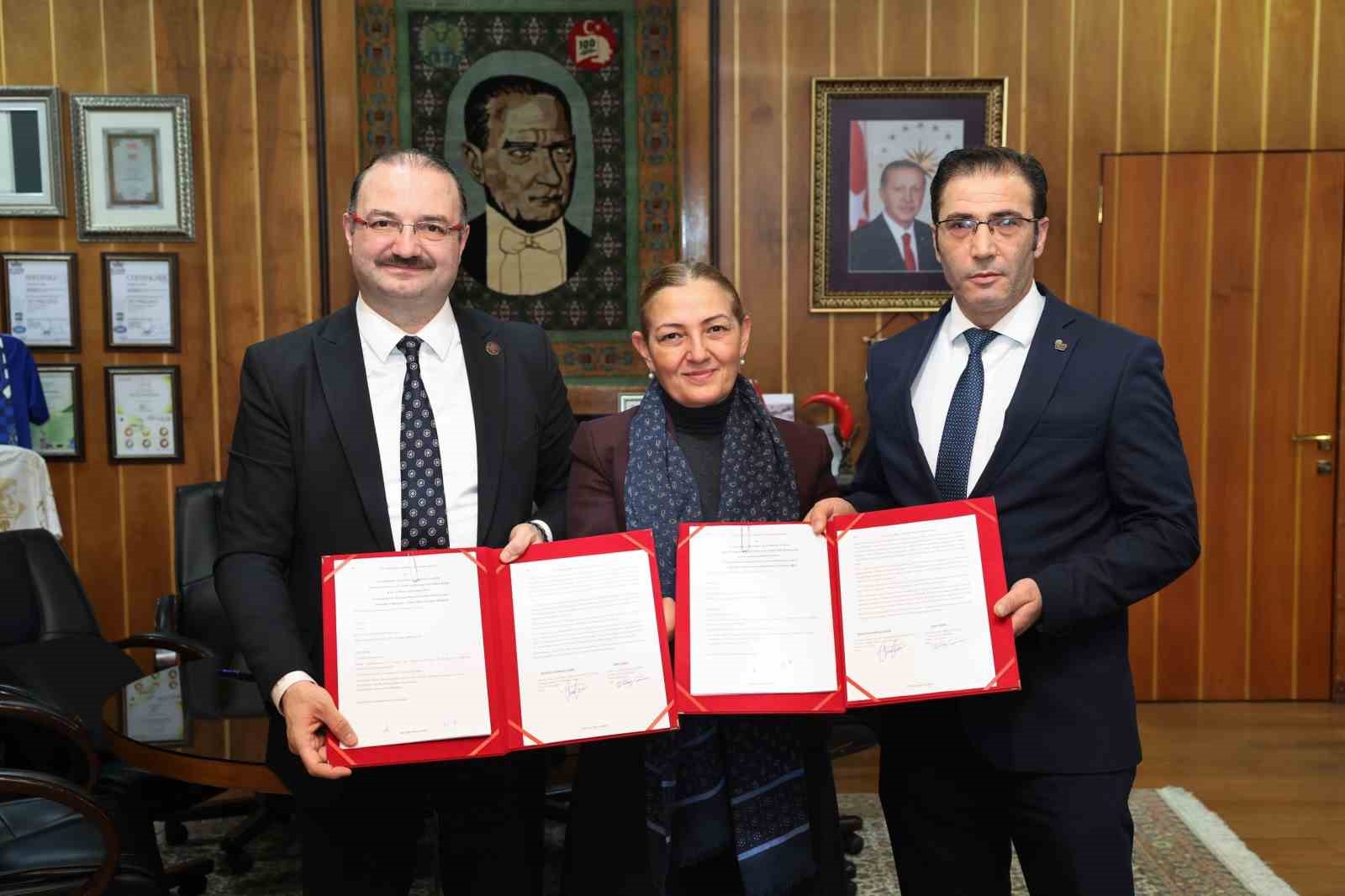 Atatürk Üniversitesi ile Kudaka’dan geleneksel el sanatlarına güçlü destek
