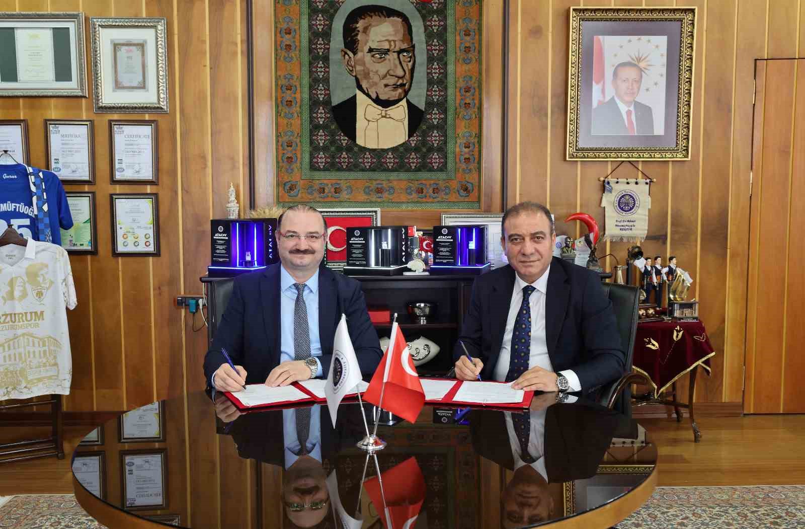 Atatürk Üniversitesi personeline tarihi promosyon anlaşması
Atatürk Üniversitesi personeline tarihi promosyon anlaşması
