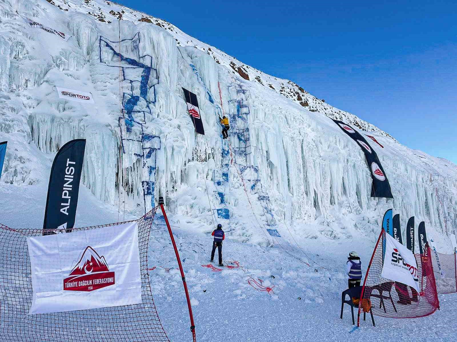 Atatürk Üniversitesi sportif başarılarını ulusal arenada sürdürüyor
