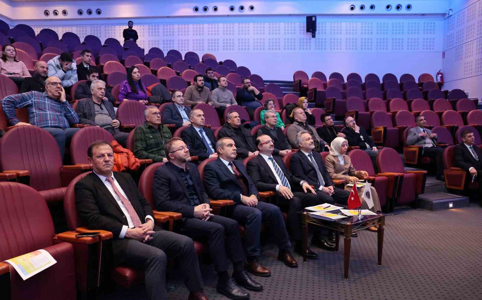 Atatürk Üniversitesinde birim değerlendirme toplantılarının ilk etabı tamamlandı
