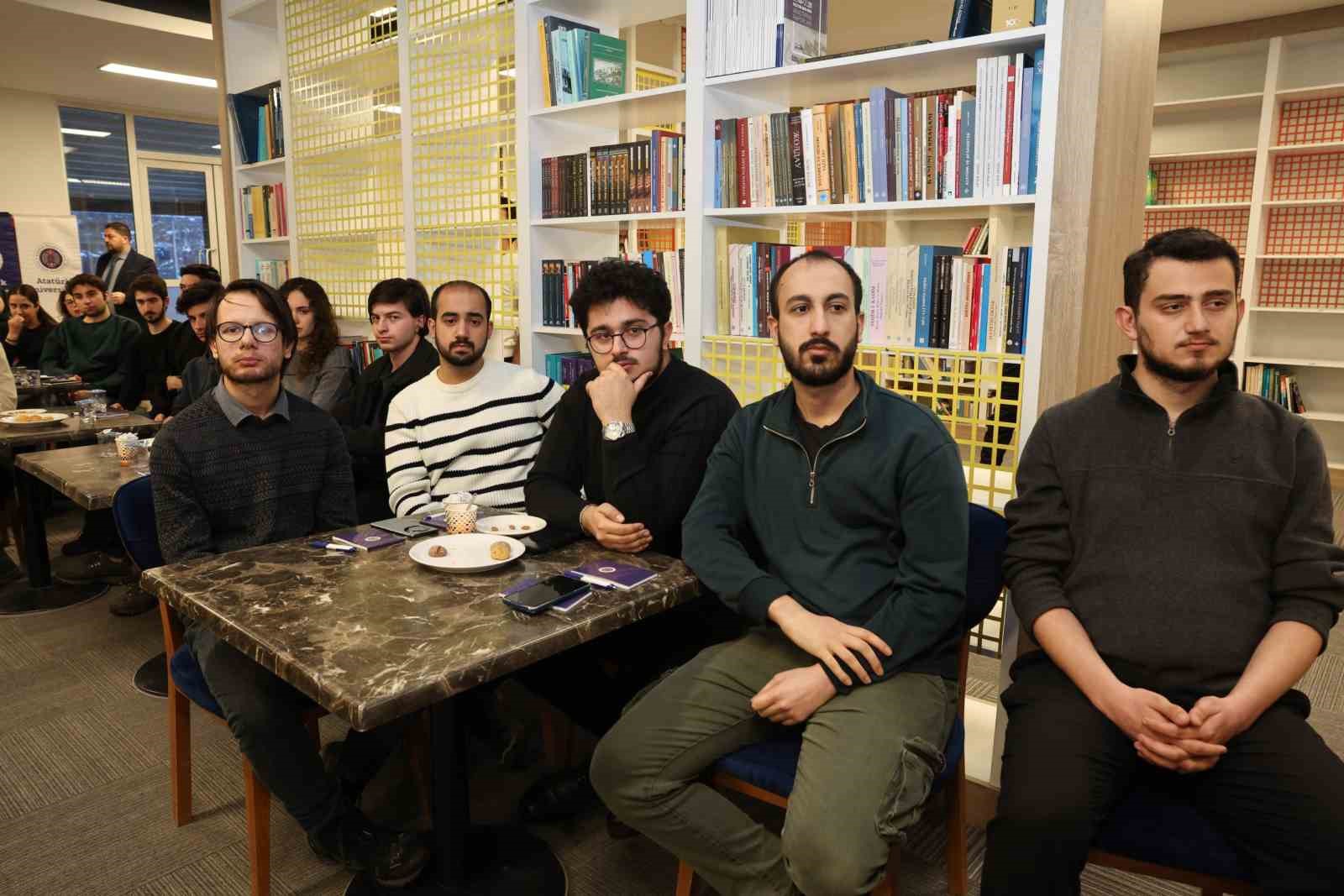 Atatürk Üniversitesinde millî teknoloji ve girişimcilik buluşması
