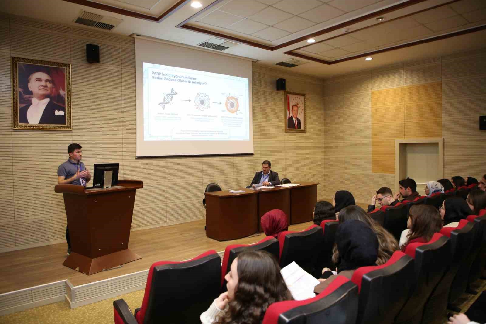 Atatürk Üniversitesi’nde "Moleküler Biyoloji ve Genetik" zirvesi
