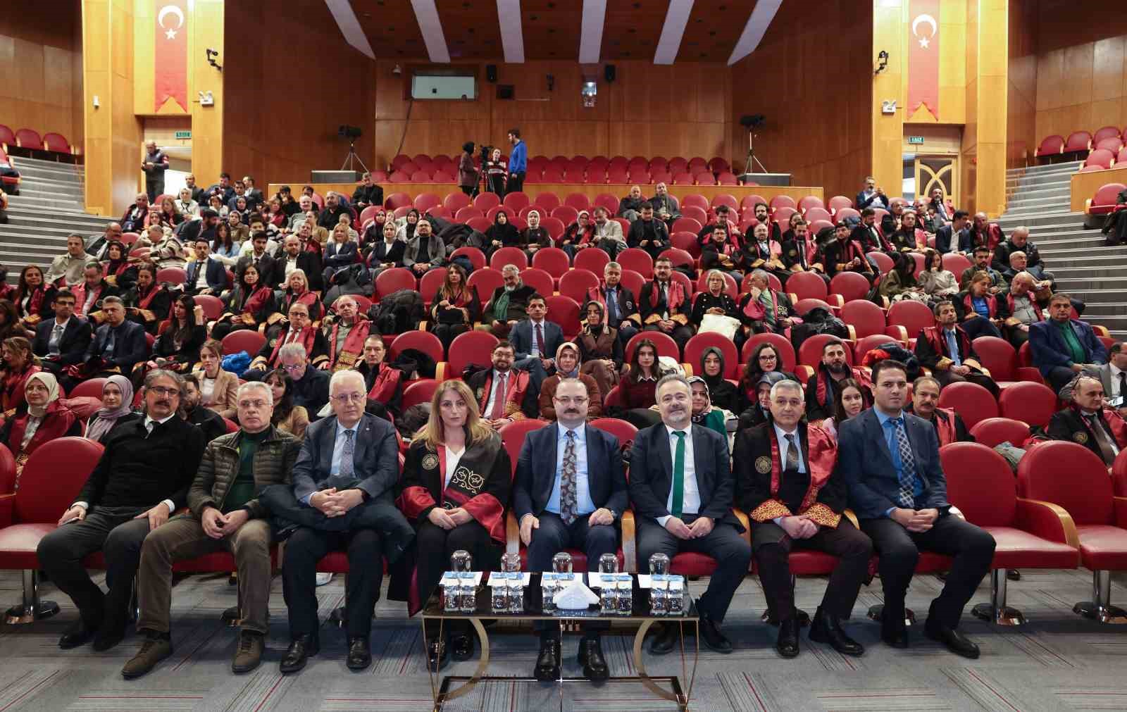 Atatürk Üniversitesi’nde patent gururu: Bilim ve inovasyonda güçlü mesaj! 24 tescilli patent, 156 başvuru
