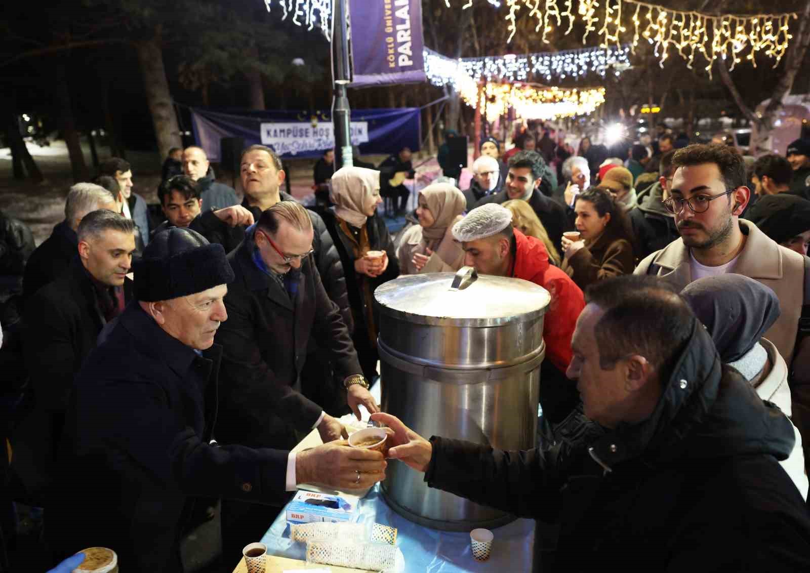 Atatürk Üniversitesinde Ramazan’ın manevi iklimi "Ramazan Yolu"nda yaşandı
