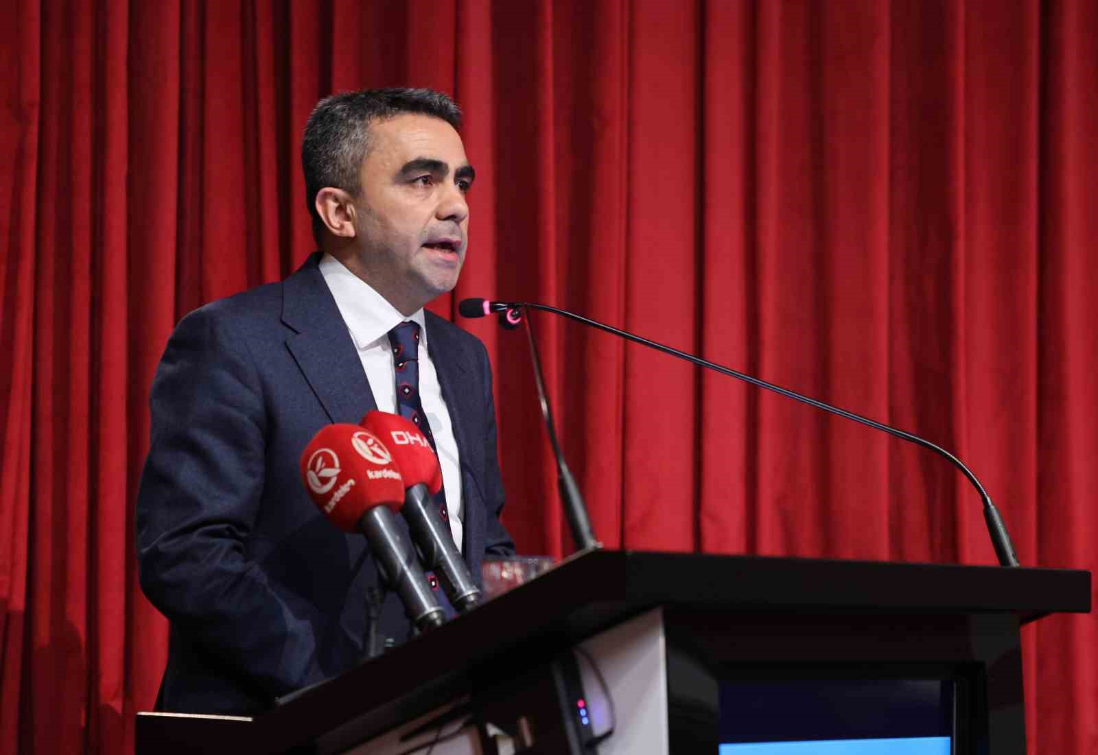 Atatürk Üniversitesinde tarım öğretiminin 180. Yılına anlamlı kutlama: "Gelecek tarımda, tarım bilimde yükseliyor"
