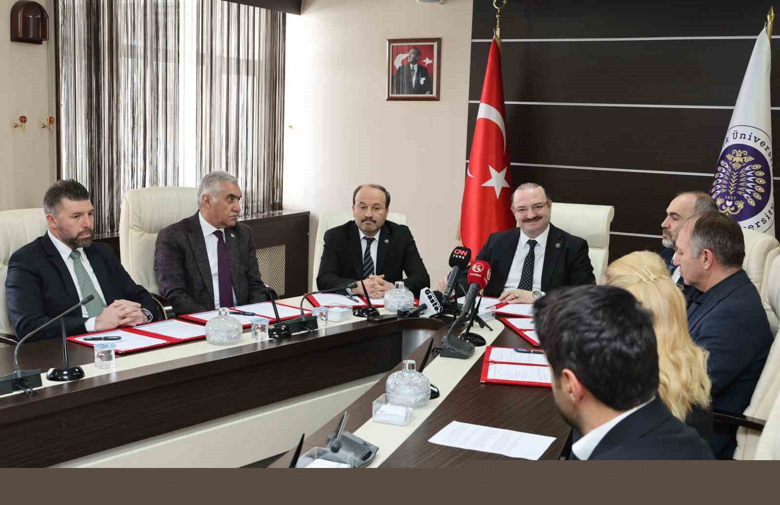 Atatürk Üniversitesinden 2028 Avrupa Kış Üniversite Oyunları adaylığı için güçlü irade
