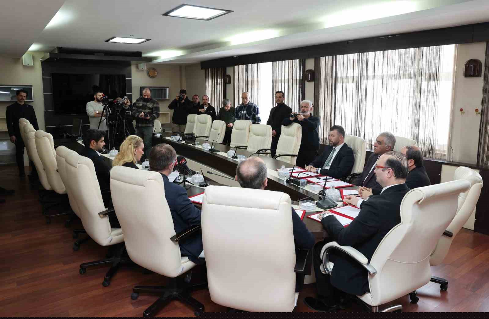 Atatürk Üniversitesinden 2028 Avrupa Kış Üniversite Oyunları adaylığı için güçlü irade
