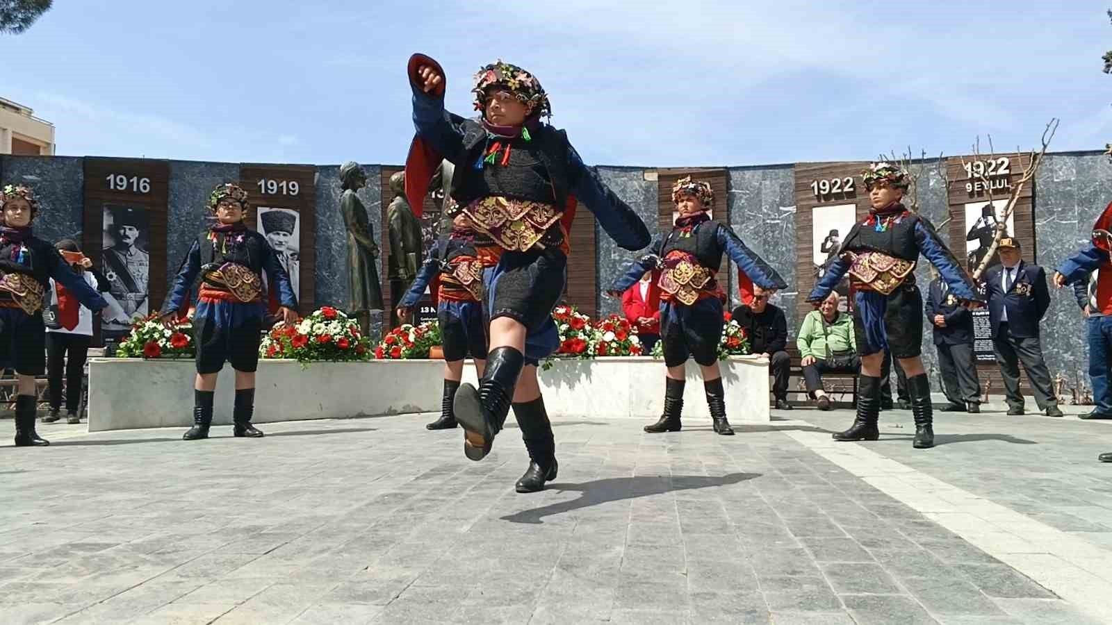 Atatürk’ün Aliağa’ya gelişinin 92. yıl dönümü törenlerle kutlandı
