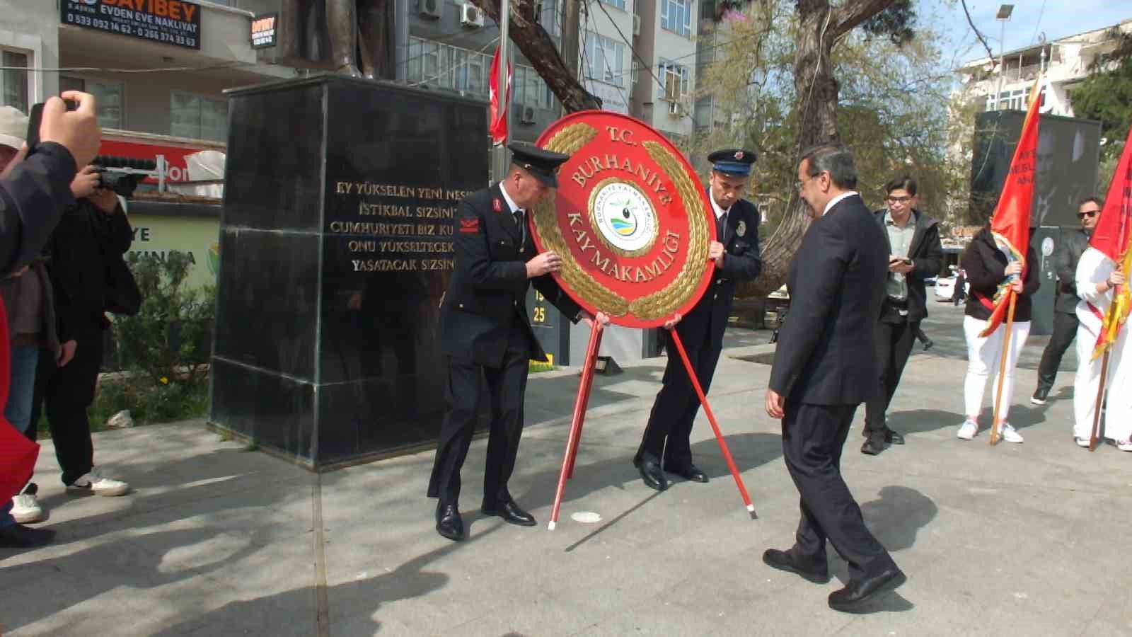 Atatürk’ün Burhaniye’ye gelişinin 92. Yıldönümü törenle kutlandı
