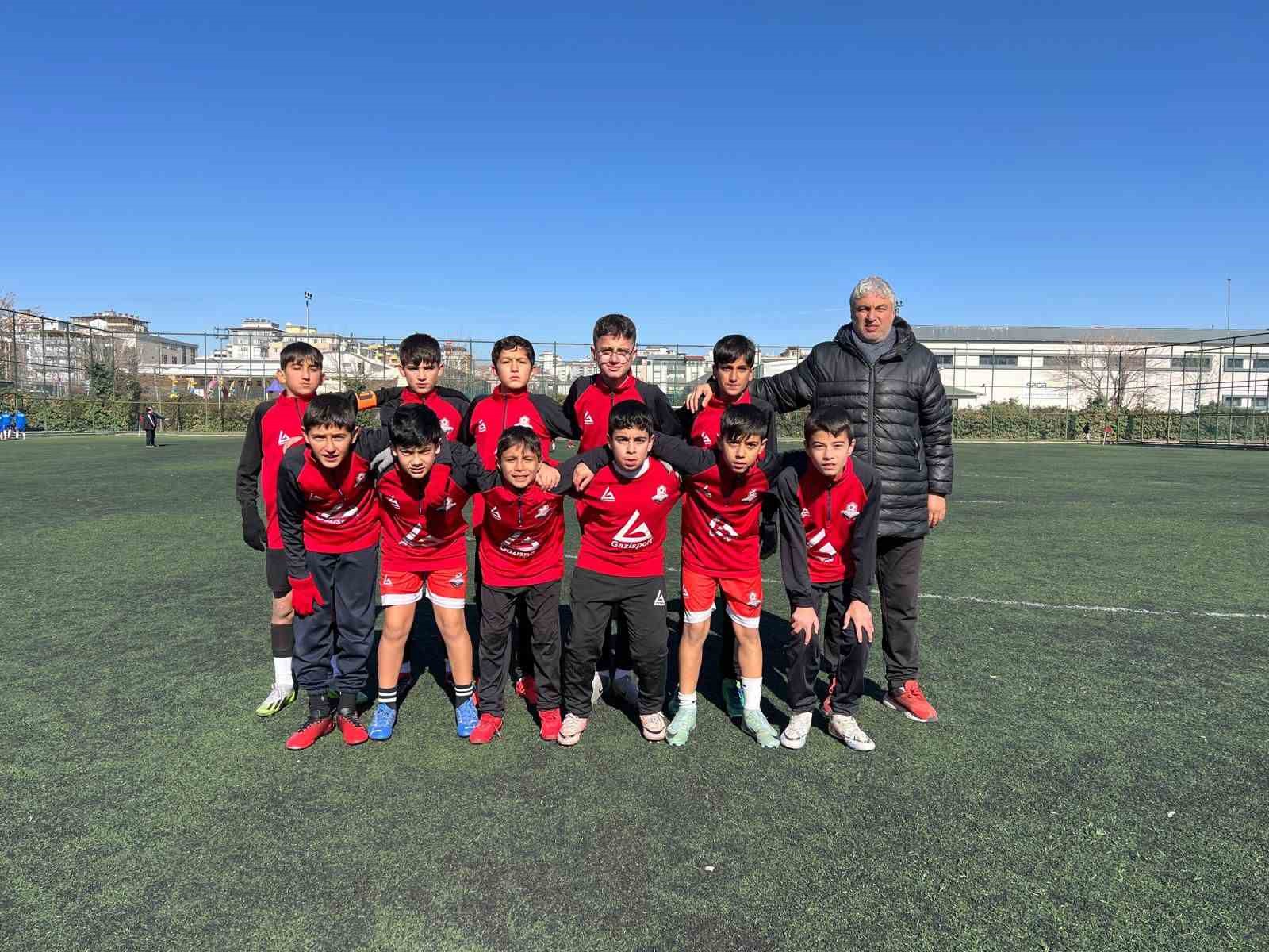 Atatürk’ün Gaziantep’e gelişinin 93. yıl dönümünde anlamlı turnuva
