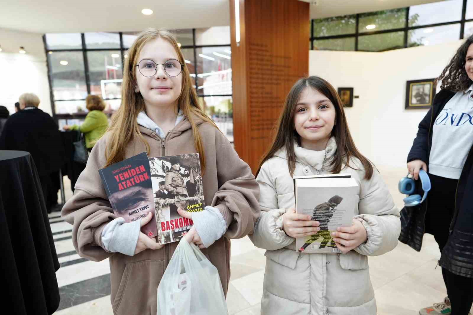 Atatürk’ün liderlik yolculuğu Manisalılarla buluştu
