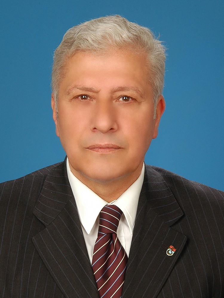 Atay Aktuğ hayatını kaybetti
