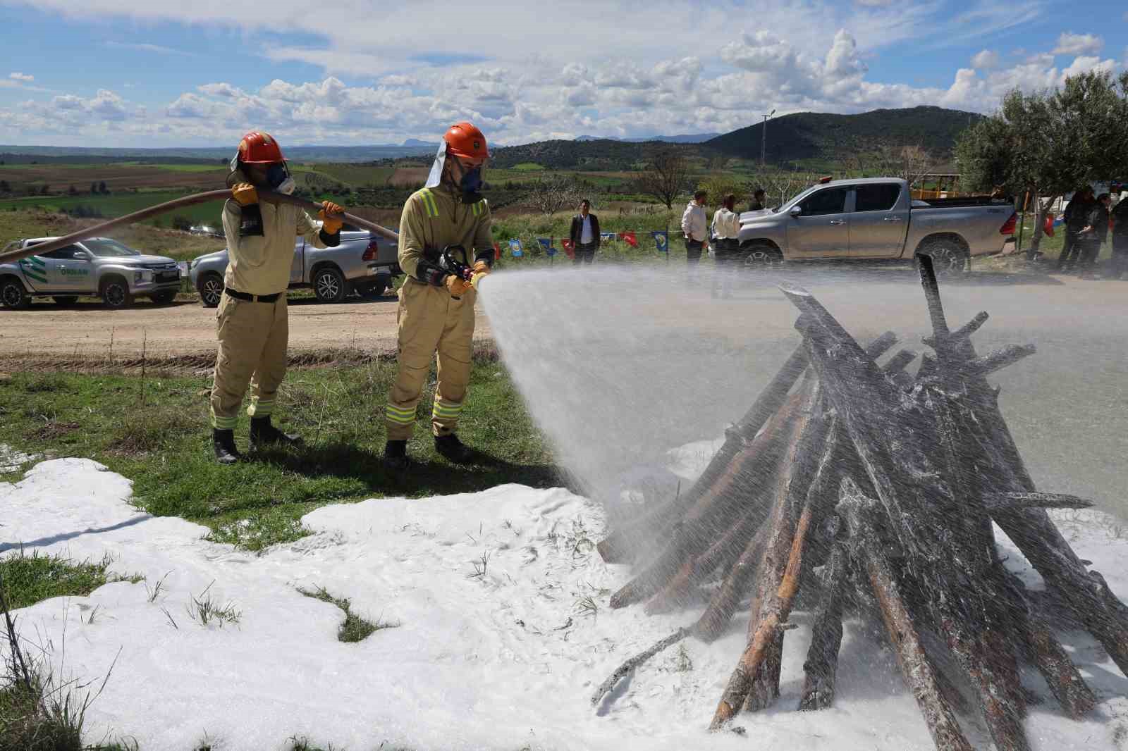 Ateş savaşçılarının TOY’u nefes kesti
Ateş savaşçılarının TOY’u nefes kesti