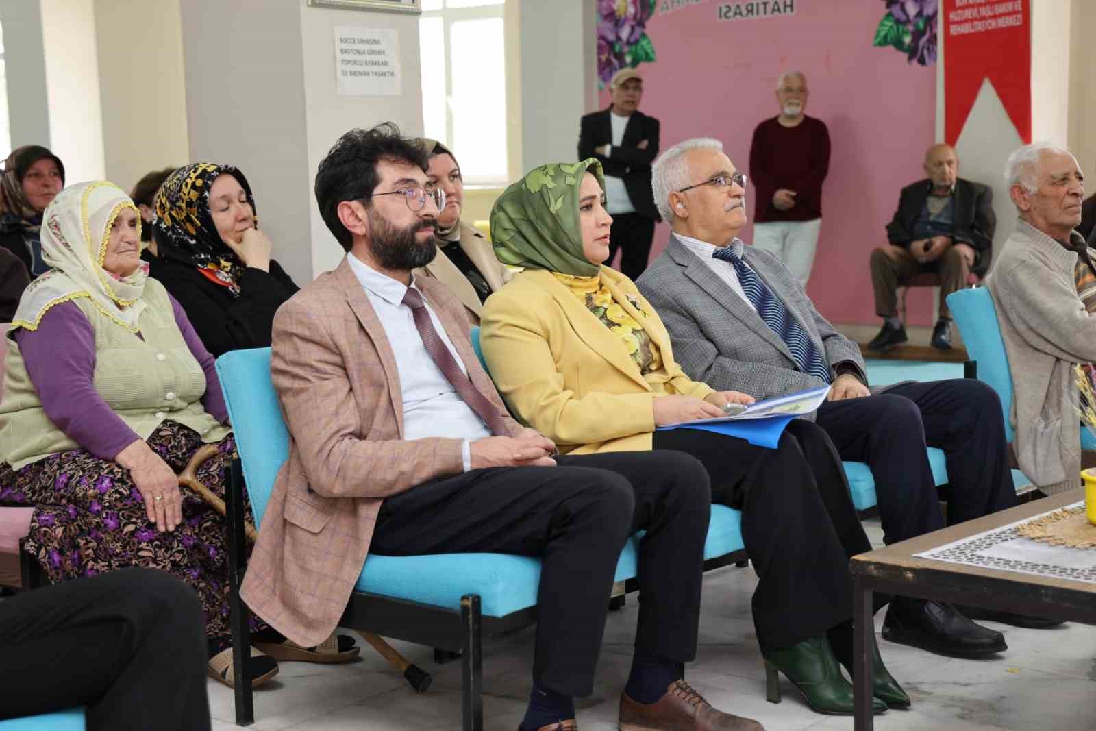 Atık kumaşlar huzurevine umut oldu
