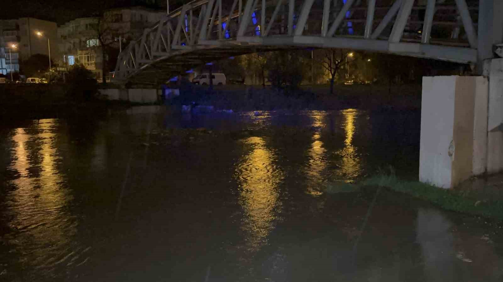 Atikhisar Barajı yüzde 100’e ulaştı, Sarıçay taştı
