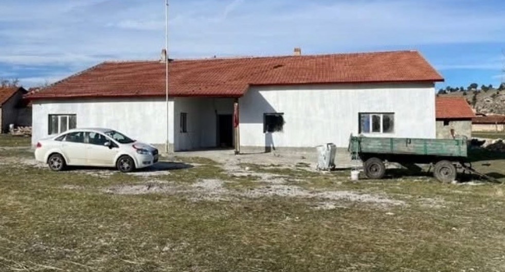 Atıl köy okulları, sosyo-kültür merkezlerine dönüştürülüyor
