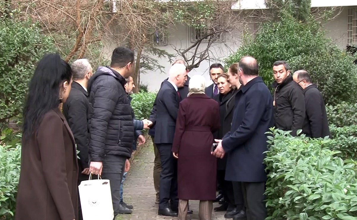 Atlas Çağlayan’ın ailesine taziye ziyaretinde bulunan Aile Bakanı Göktaş: "Ailenin acısını çok derinden paylaşıyoruz"
