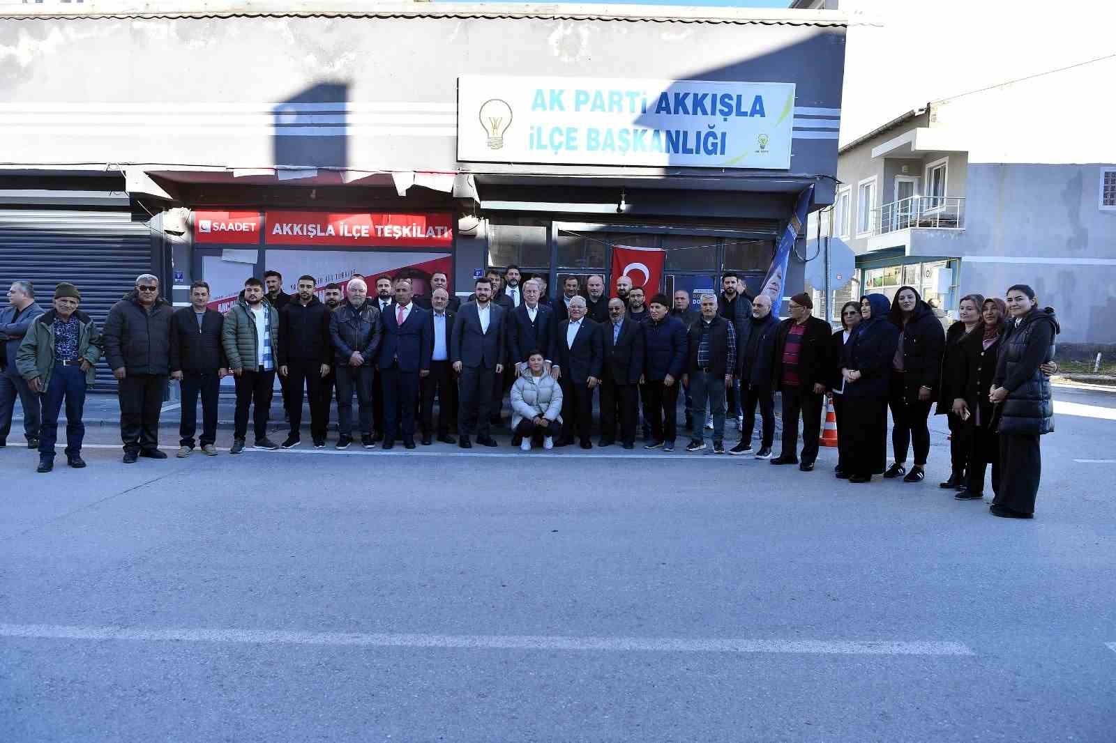 Atom karınca her yerde
