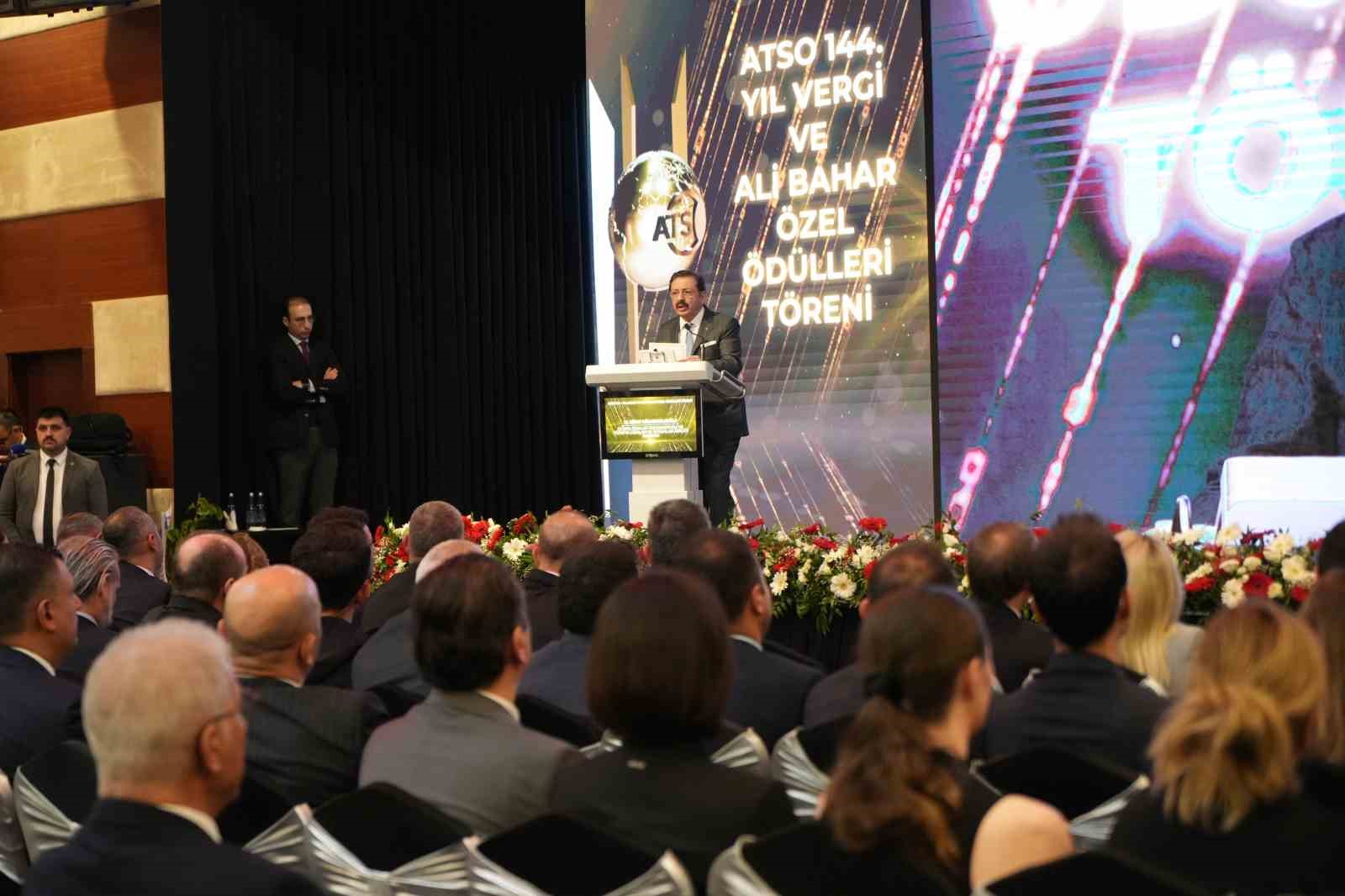 ATSO’nun 144. yılında ekonomi ve Antalya uyarısı: "Deniz trafiğimizi arttırarak, karayolu sıkışıklığımızı bir şekilde azaltalım"
