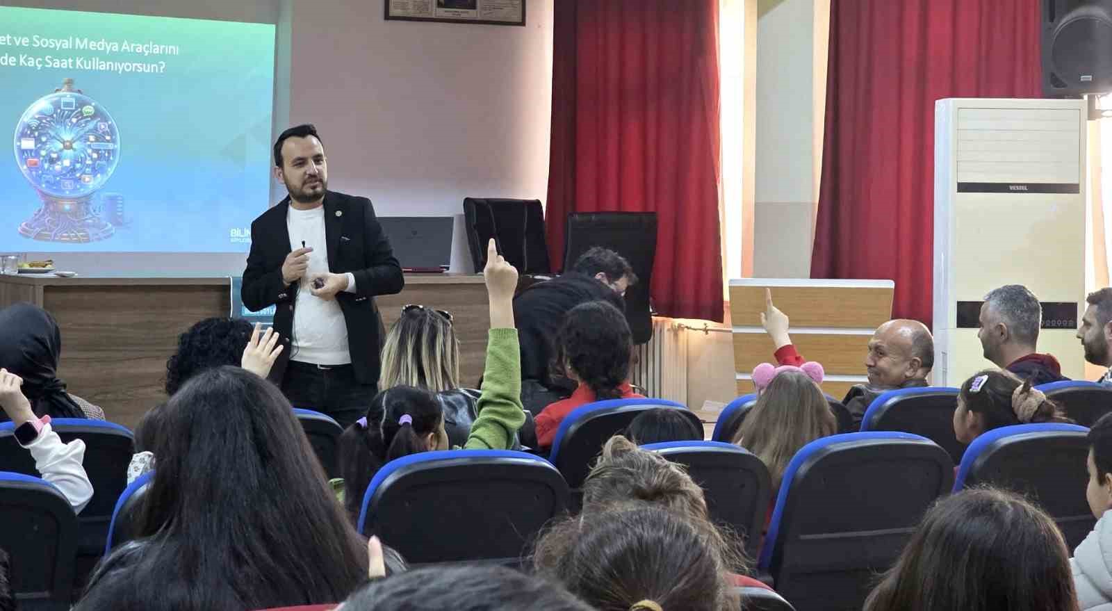 ATÜ’den geleceğin habercilerine dijital rehberlik
