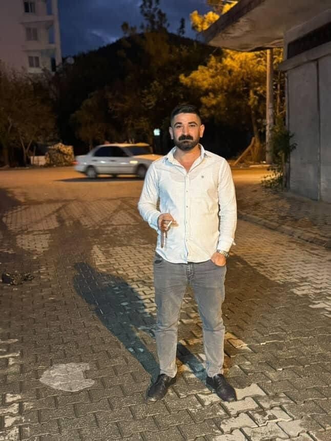 Av tüfeğiyle eski eşini öldürüp, intihar etti
