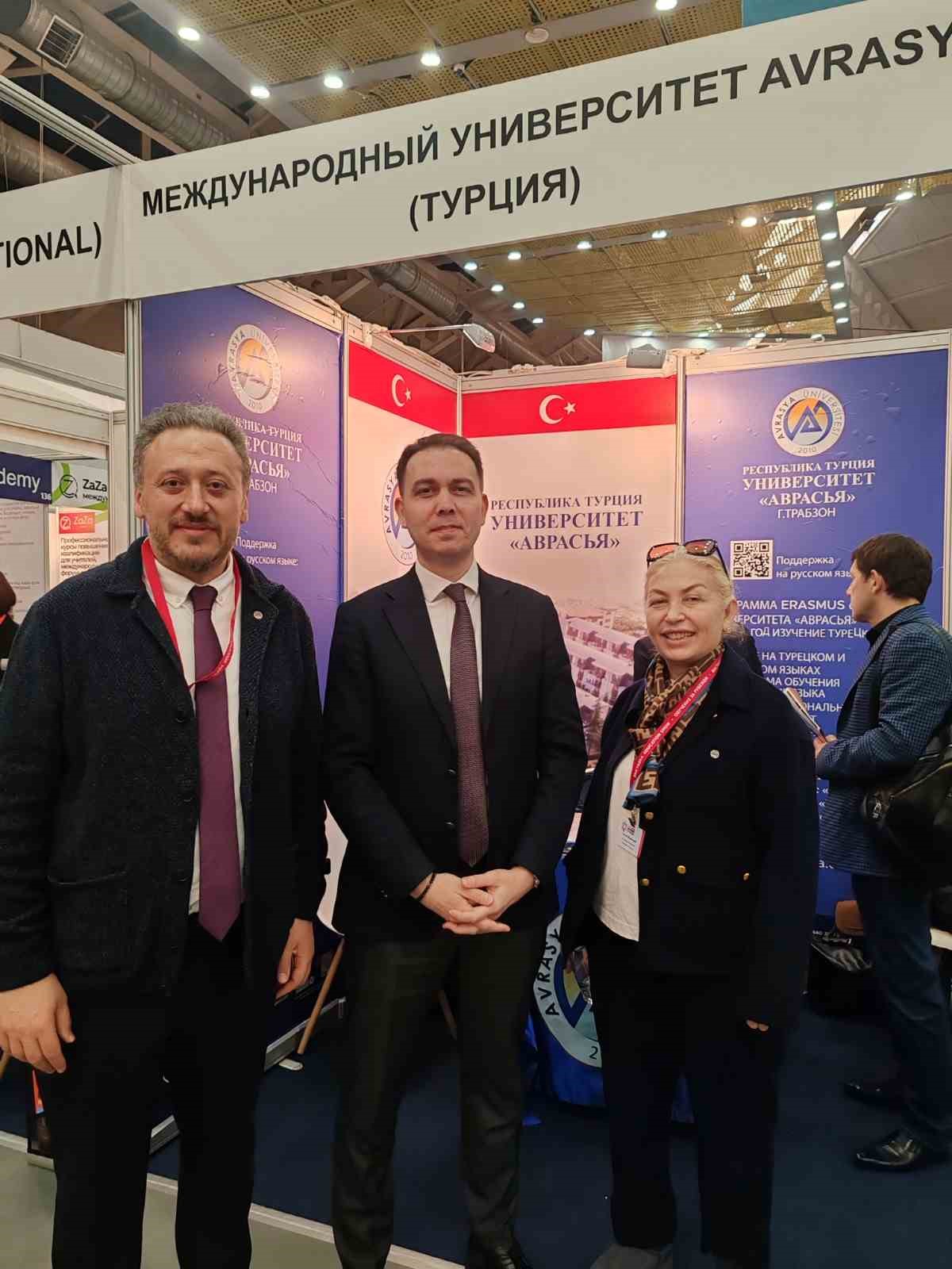 Avrasya Üniversitesi’nden Rusya çıkarması
