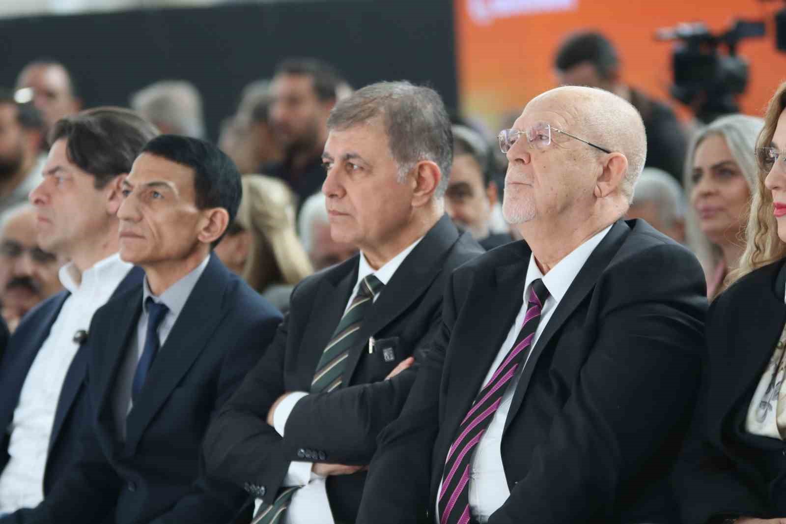 Avrupa’nın dev tarım fuarı Agroexpo İzmir’de kapılarını açtı
