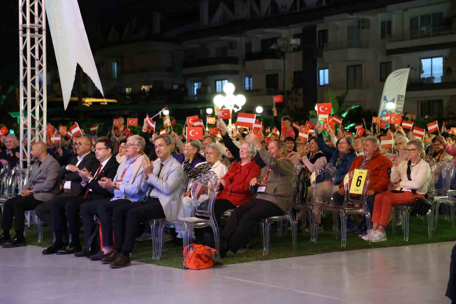 Avusturyalı turistler, Marmaris’i tercih etti
