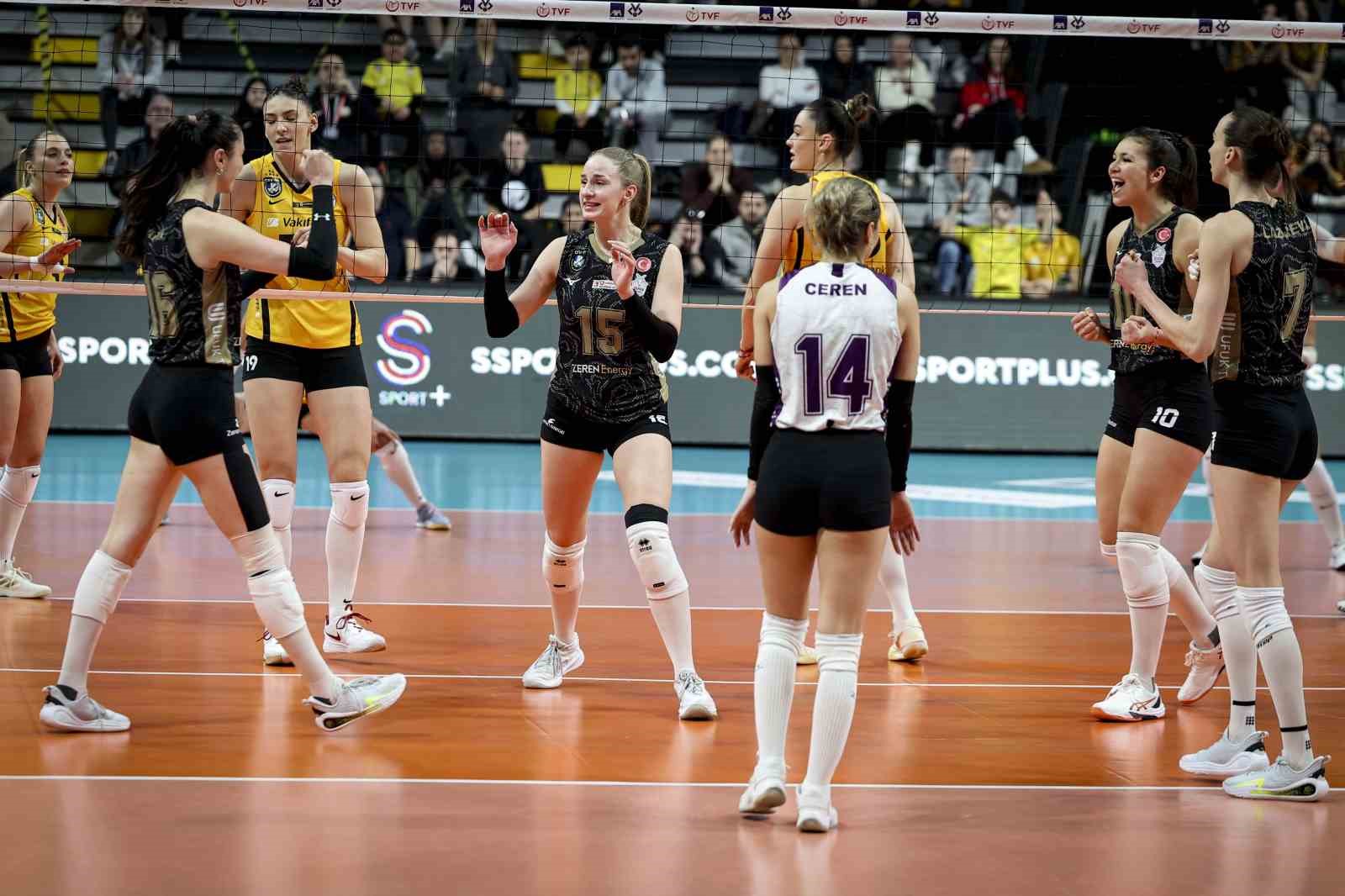 AXA Sigorta Kupa Voley: V. Bank: 3 - Zeren Spor: 1
