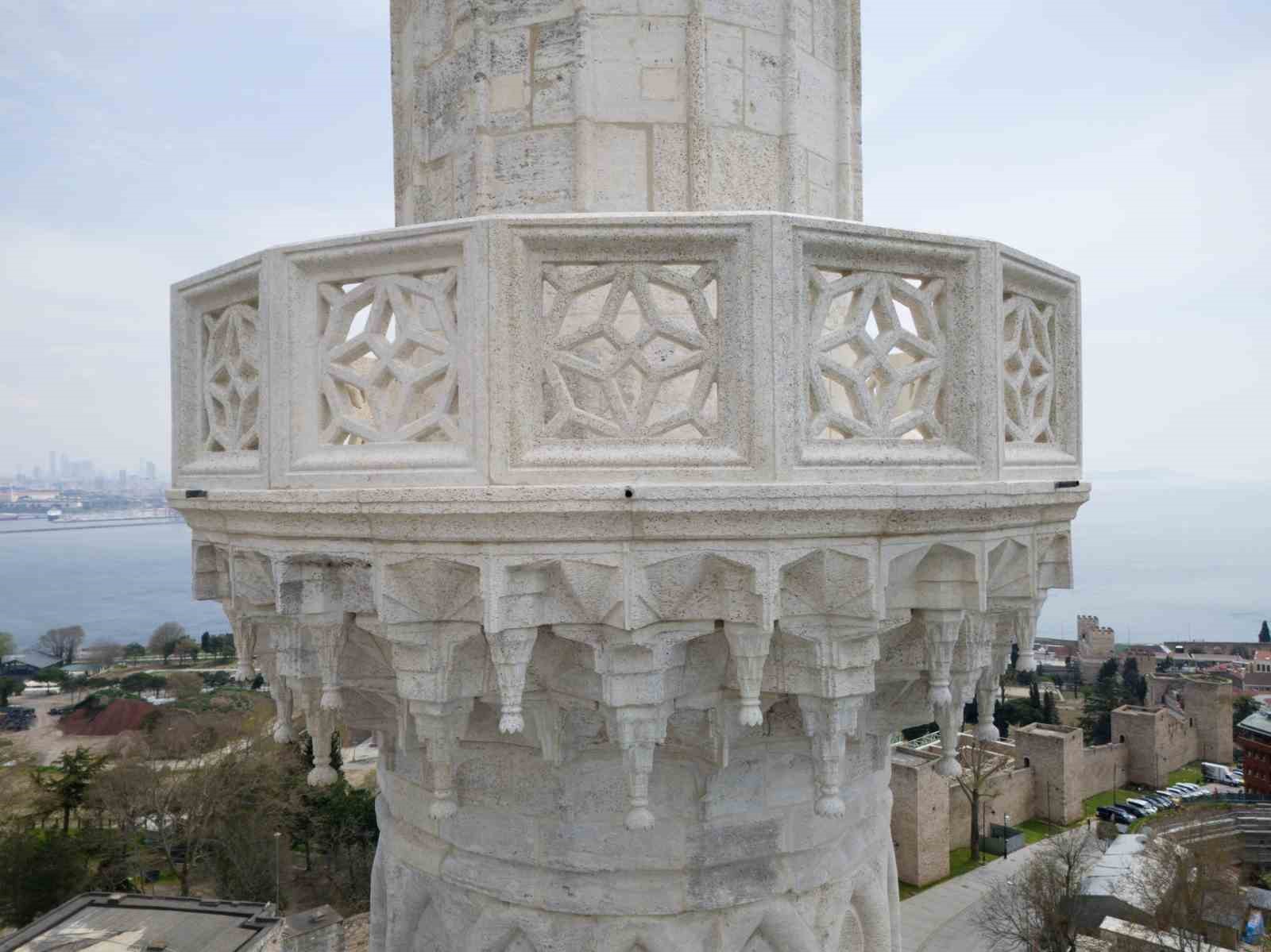 Ayasofya’nın kuzeydoğu minaresinde restorasyon tamamlandı
