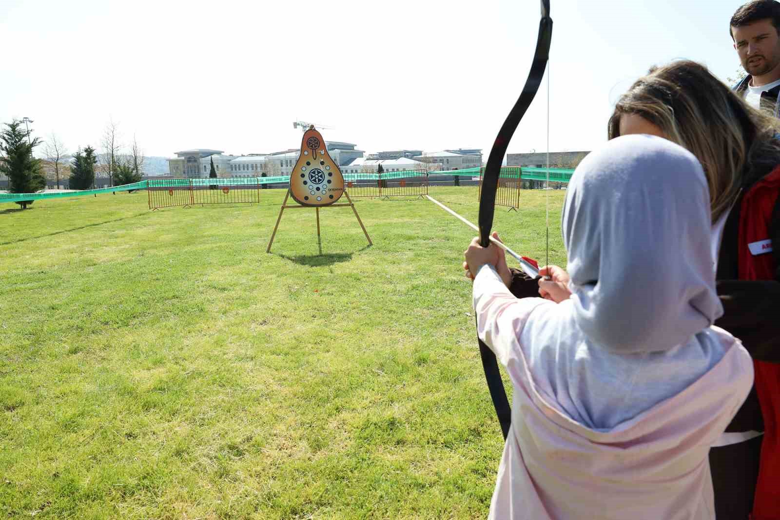 Ayçiçek Bisiklet Vadisi’nde minikler öğrenciler ağırlandı
