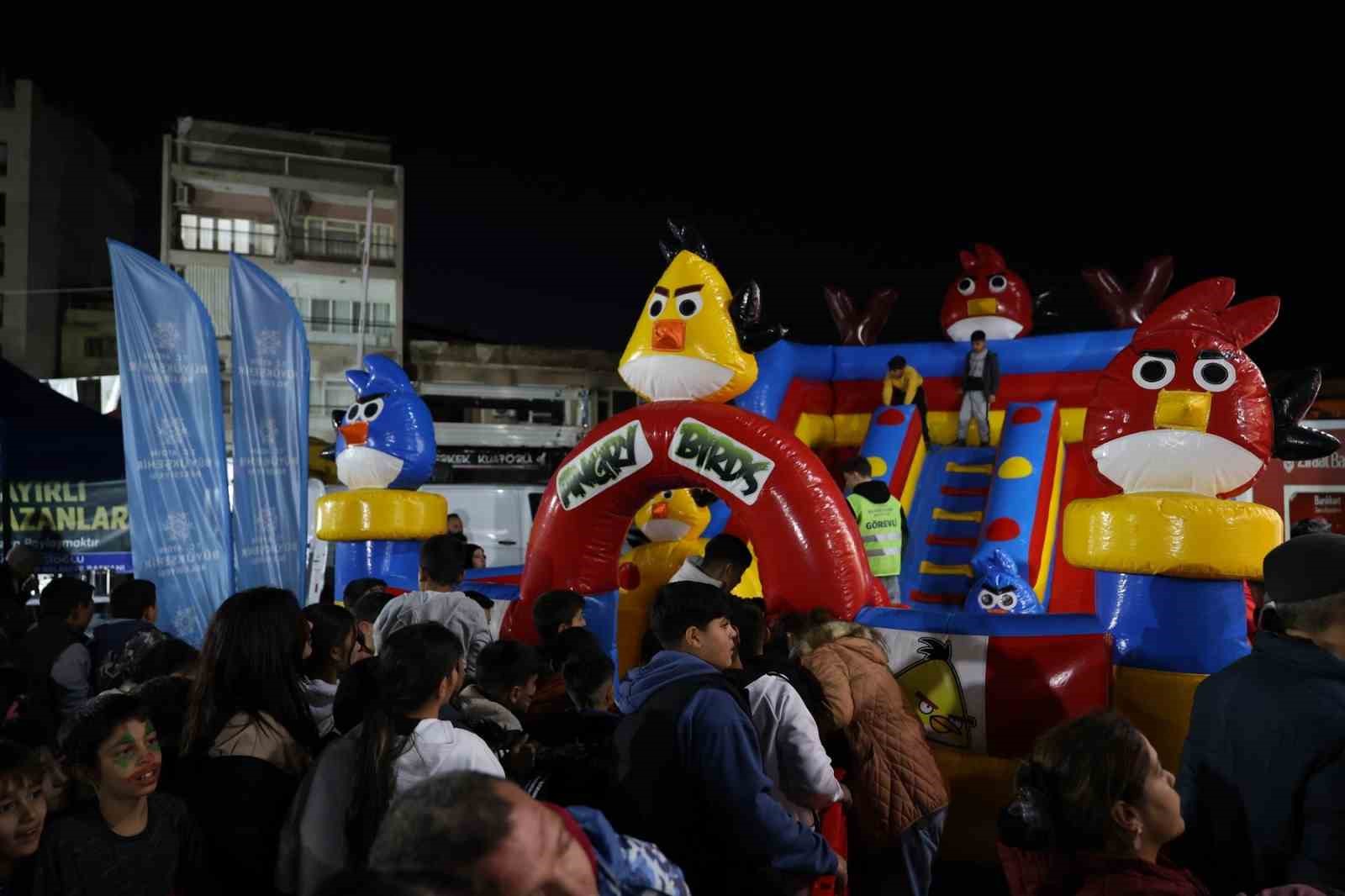 Aydın Büyükşehir Belediyesi, İncirliova’da vatandaşları Ramazan etkinlikleri ile buluşturdu
