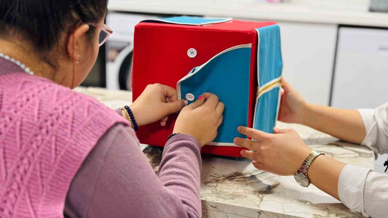 Aydın Büyükşehir Belediyesi, Otizm Destek Merkezleri özel eğitim öğrencilerinin yanında
