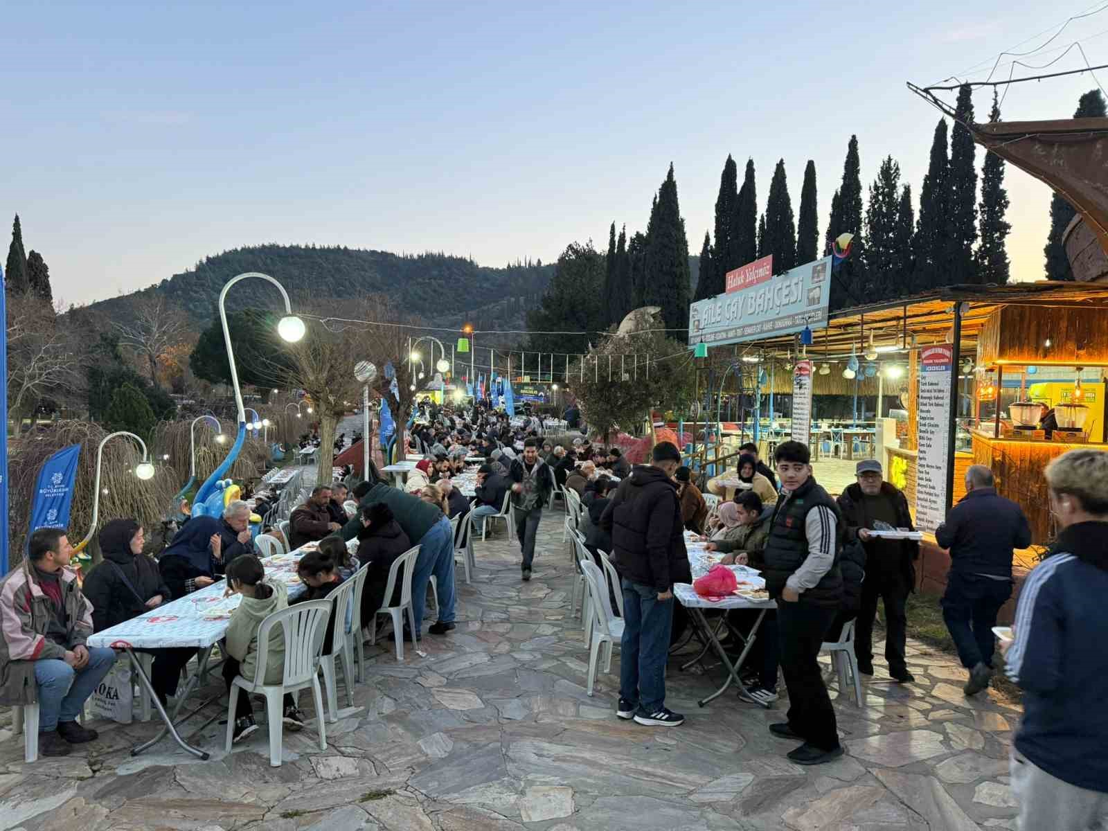 Aydın Büyükşehir Belediyesi Ramazan’ın bereketini kentin dört bir yanına taşıyor
