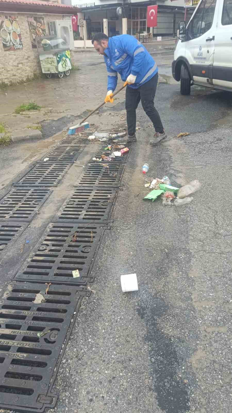 Aydın Büyükşehir Belediyesi ve ASKİ ekipleri yapışa karşı teyakkuzda
