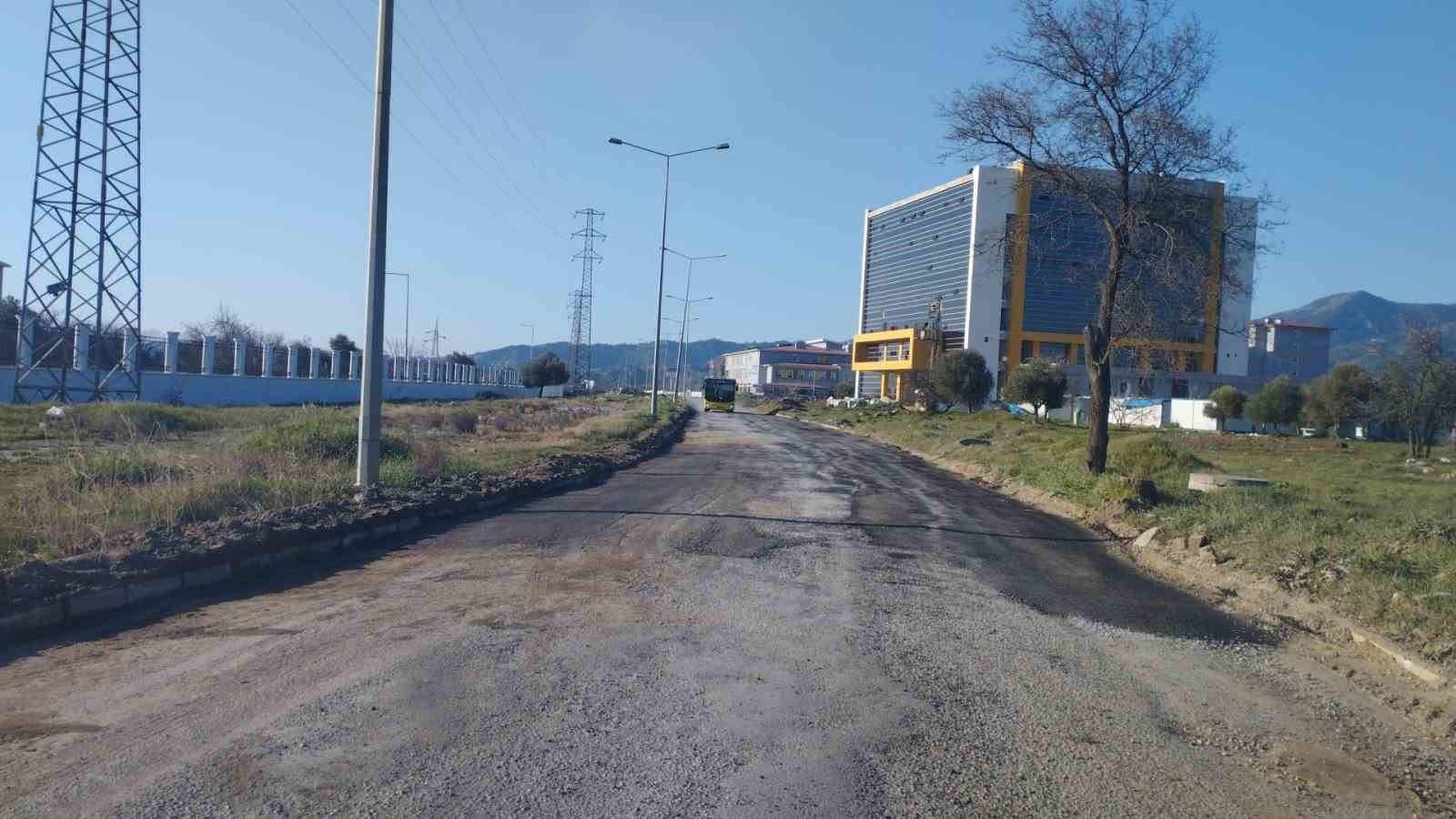 Aydın Büyükşehir Belediyesi’nden ADÜ’ye ulaşım altyapısı desteği
