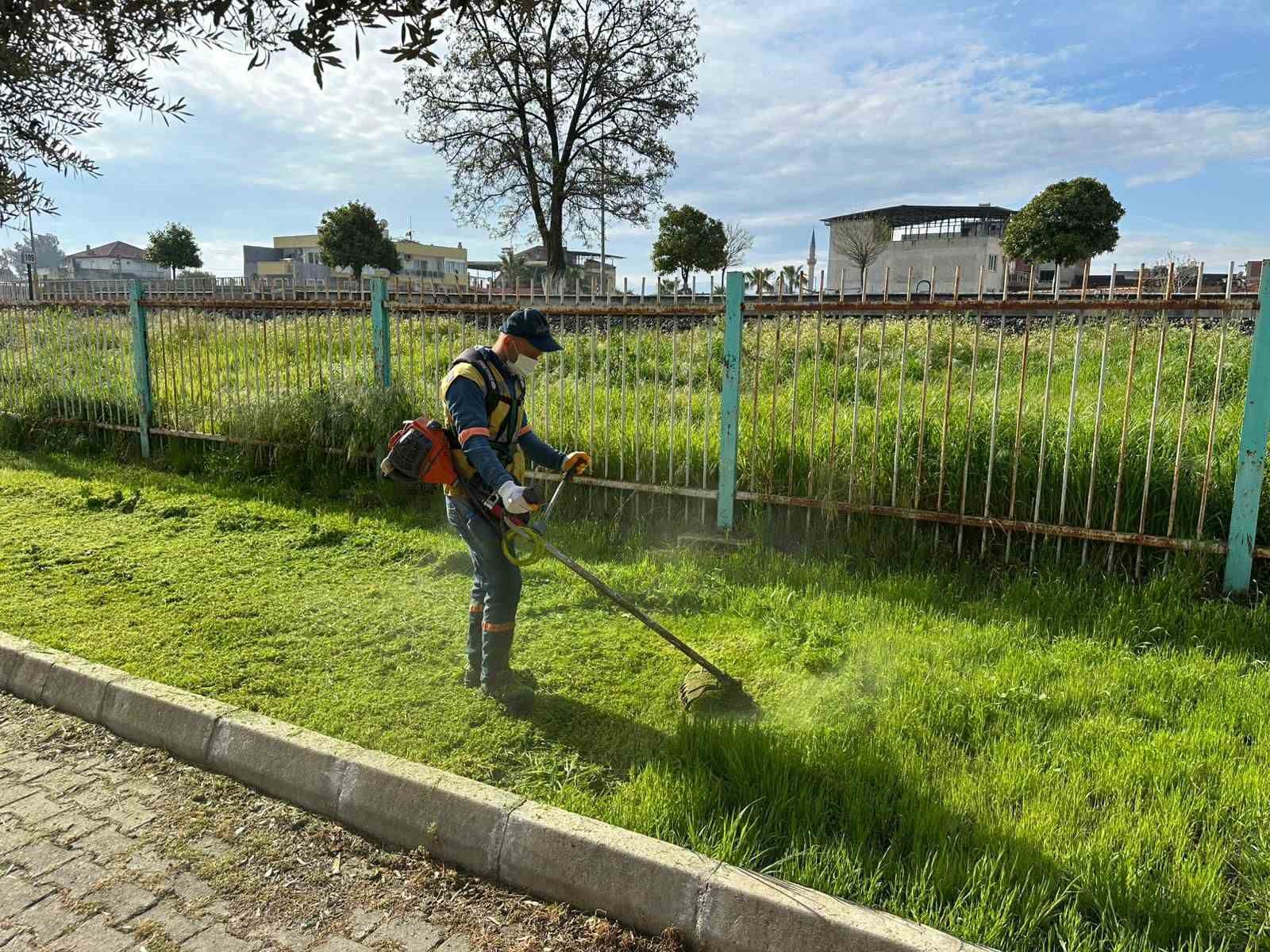 Aydın Büyükşehir’den Germencik ve İncirliova’da yeşil alan çalışması
